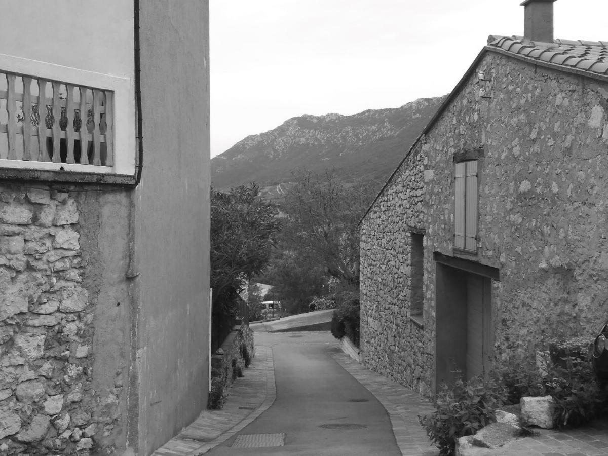 Les Lavandes Duilhac Exterior photo