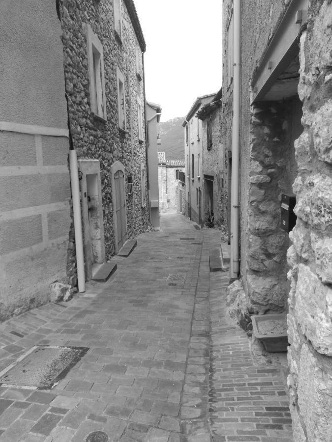 Les Lavandes Duilhac Exterior photo
